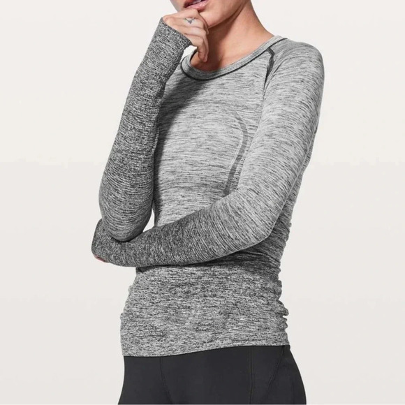 lululemon athletica Tops - Lululemon Swiftly Tech Long Sleeve Crew Black / White (Grey Ombre) Size 4